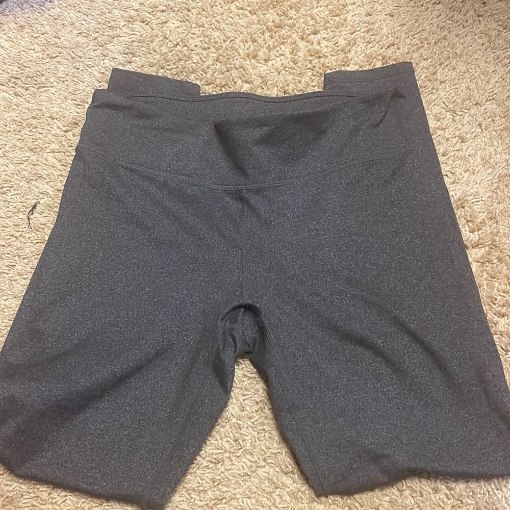 Fabletics power hold leggings!!